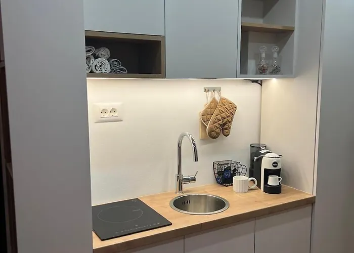 Epicentar Luxury Jacuzzi & Sauna In Bascarsija - Private Experience * Sarajevo